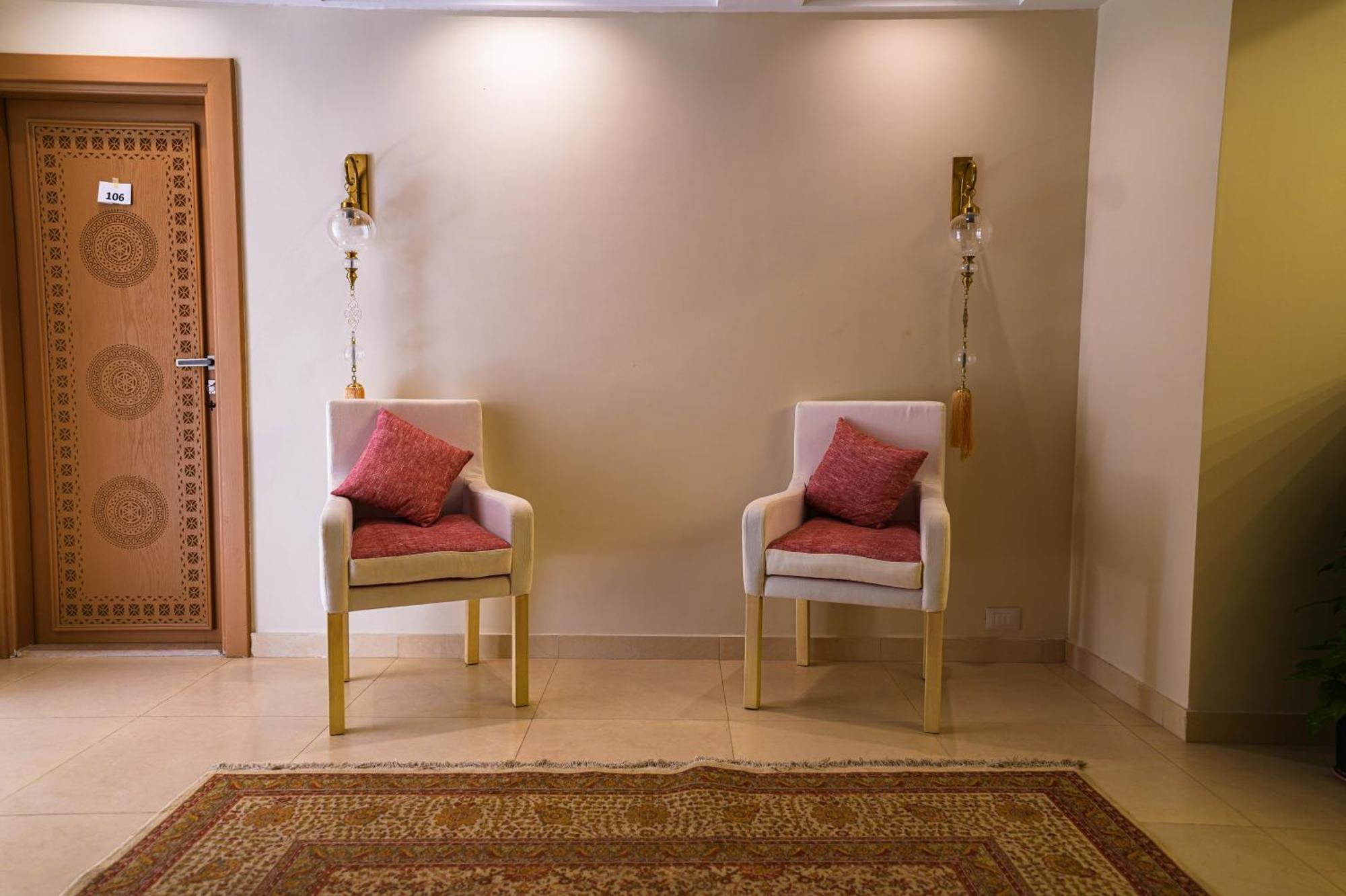 Doudou Pyramids View Hotel Kafret el-Gabal Buitenkant foto
